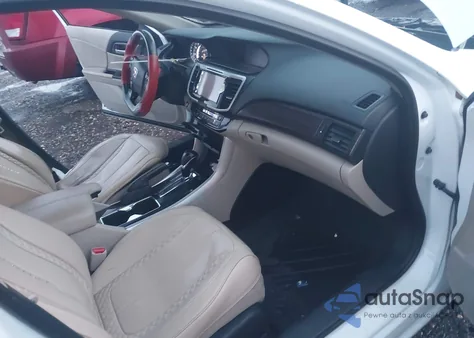 2016 Honda Accord Ex z USA, uszkodzony, nr VIN 1HGCR2F75GA172131